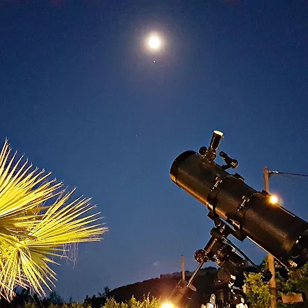 アパートホテル Efrosini &