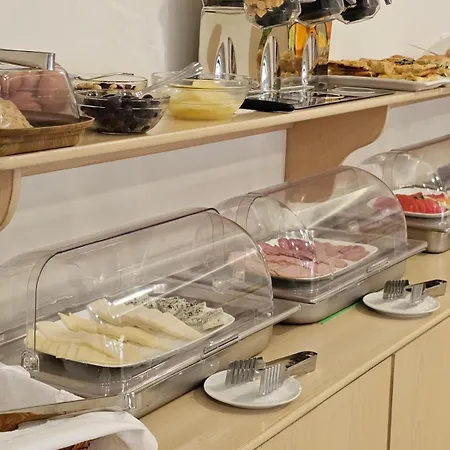 Efrosini & Apart-hotel Paralia Panteleimonos