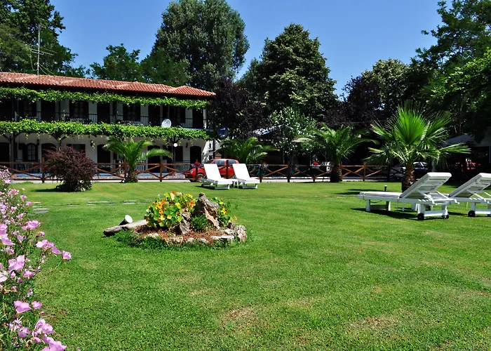 Efrosini & 4* Paralia Panteleimonos