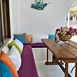 Lejlighedshotel Efrosini & 4*