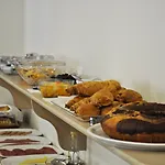 Efrosini & Lejlighedshotel 4*