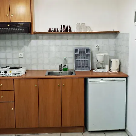 Apartahotel Efrosini &