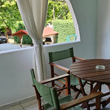 Aparthotel Efrosini & Paralia Pantaleimonos