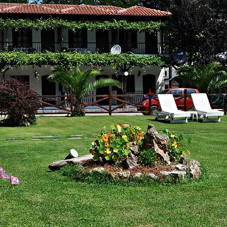 Hotel apartamentowy Efrosini &