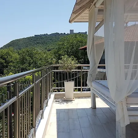 Efrosini & Hotel apartamentowy
