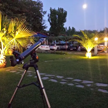 Aparthotel Efrosini & 2*