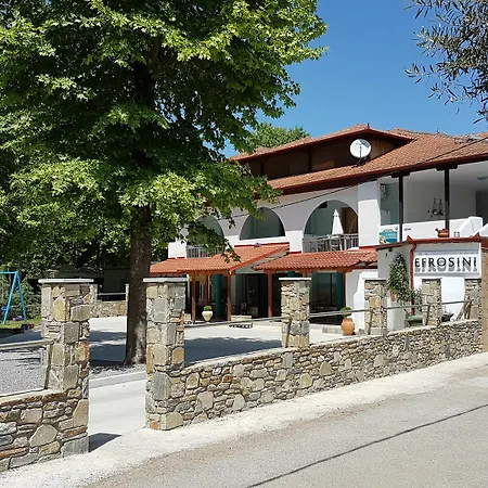 Efrosini & Paralia Panteleimonos