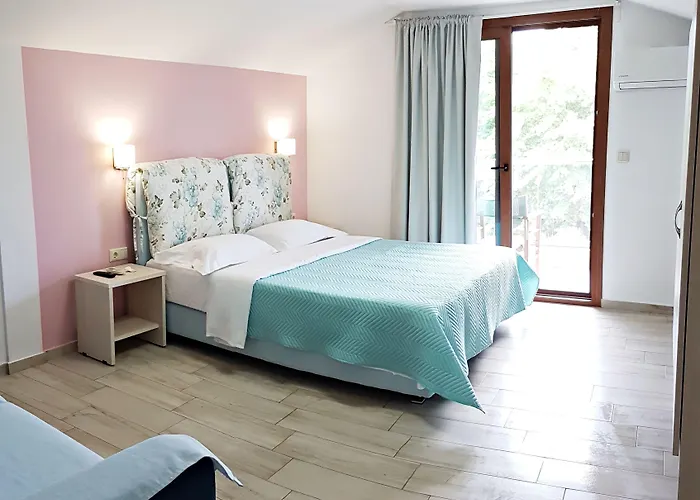 公寓式酒店 Efrosini & 4*